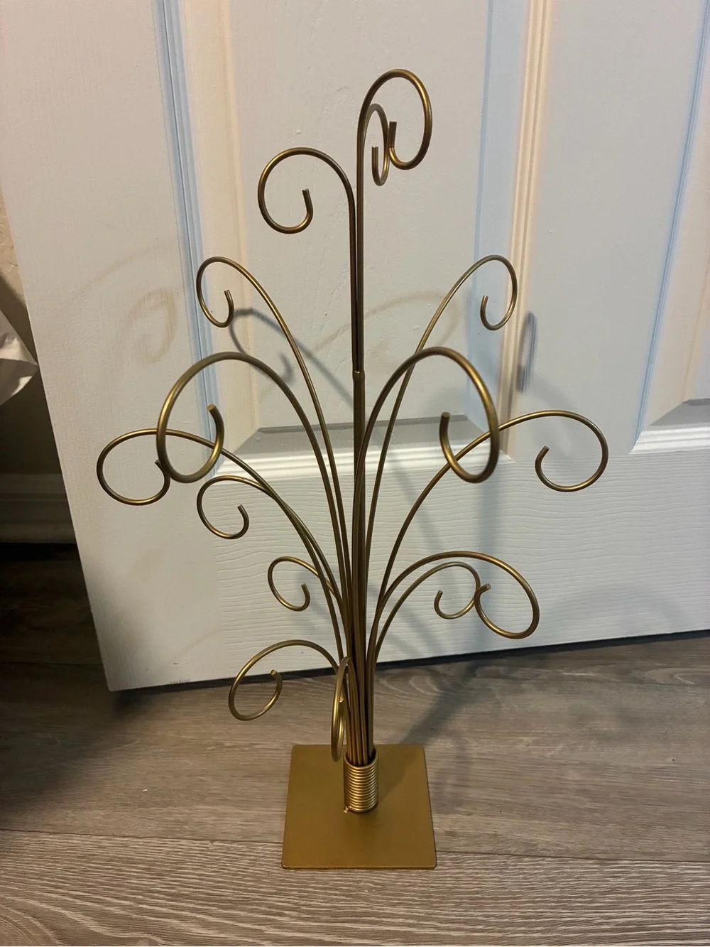Gold Metal Jewelry Tree Stand
